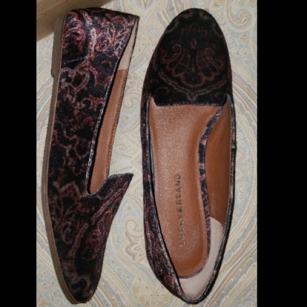 Lucky Brand Velvet Paisley Loafers